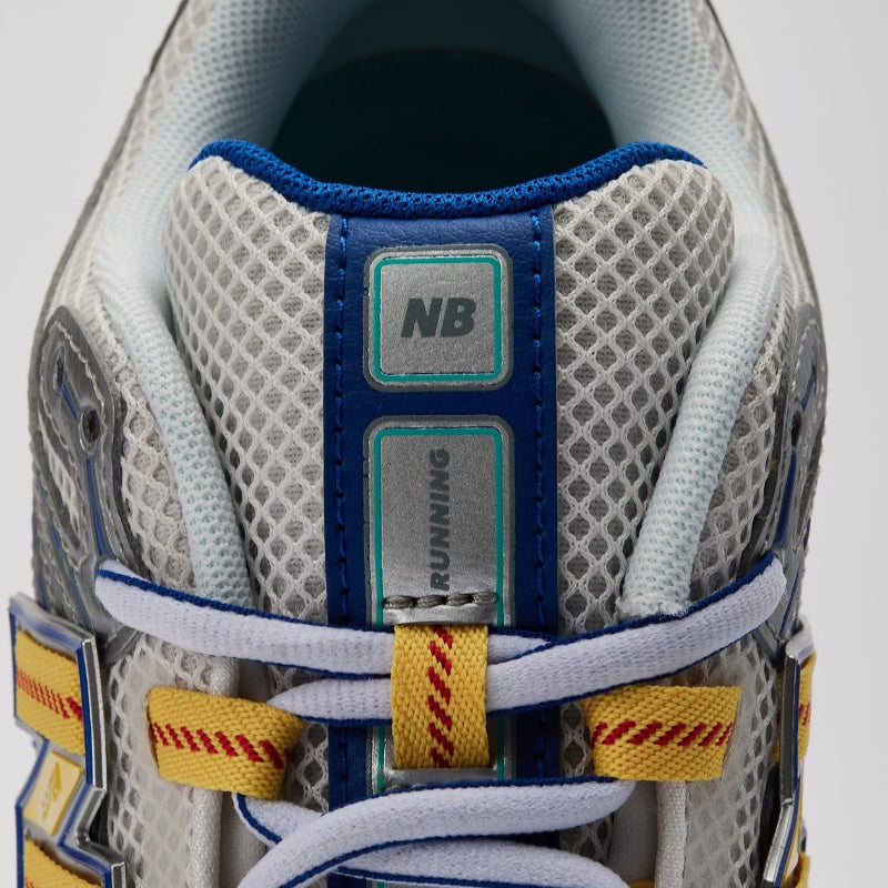 NB 1906R “Moon”